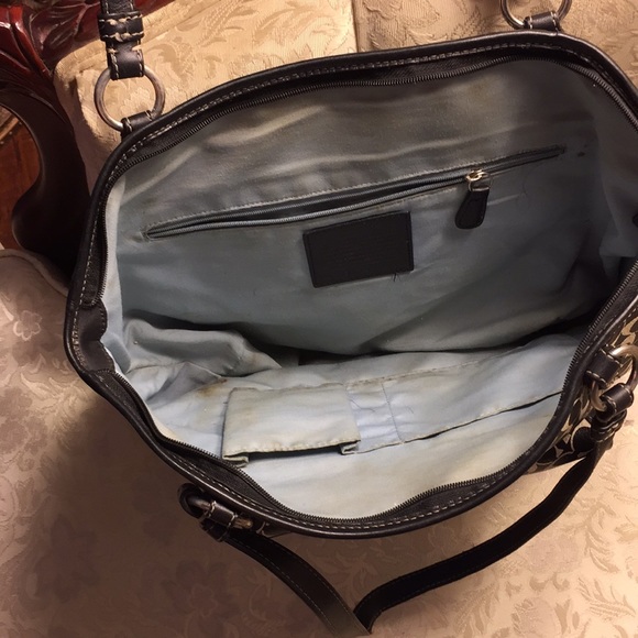 Coach purse handbag with front pocket - Picture 4 of 4